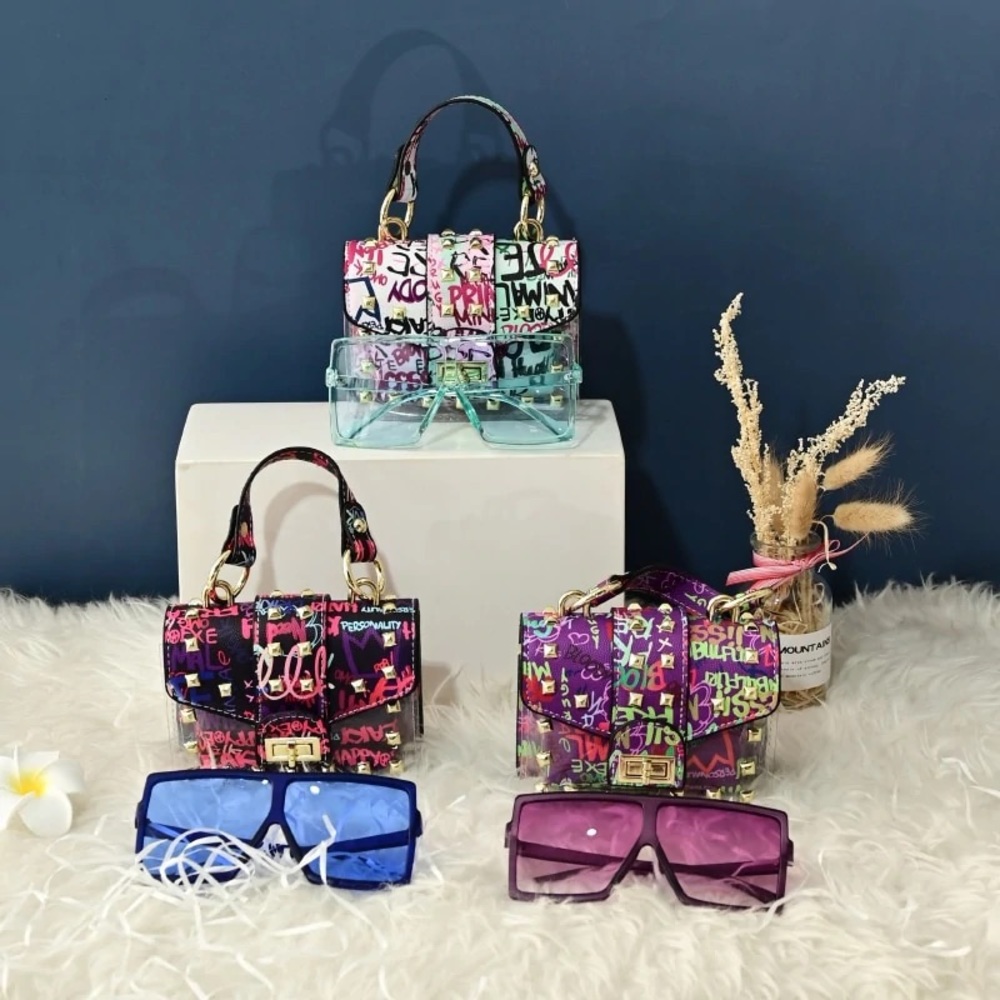 Visit TrendyVibezBoutique.com